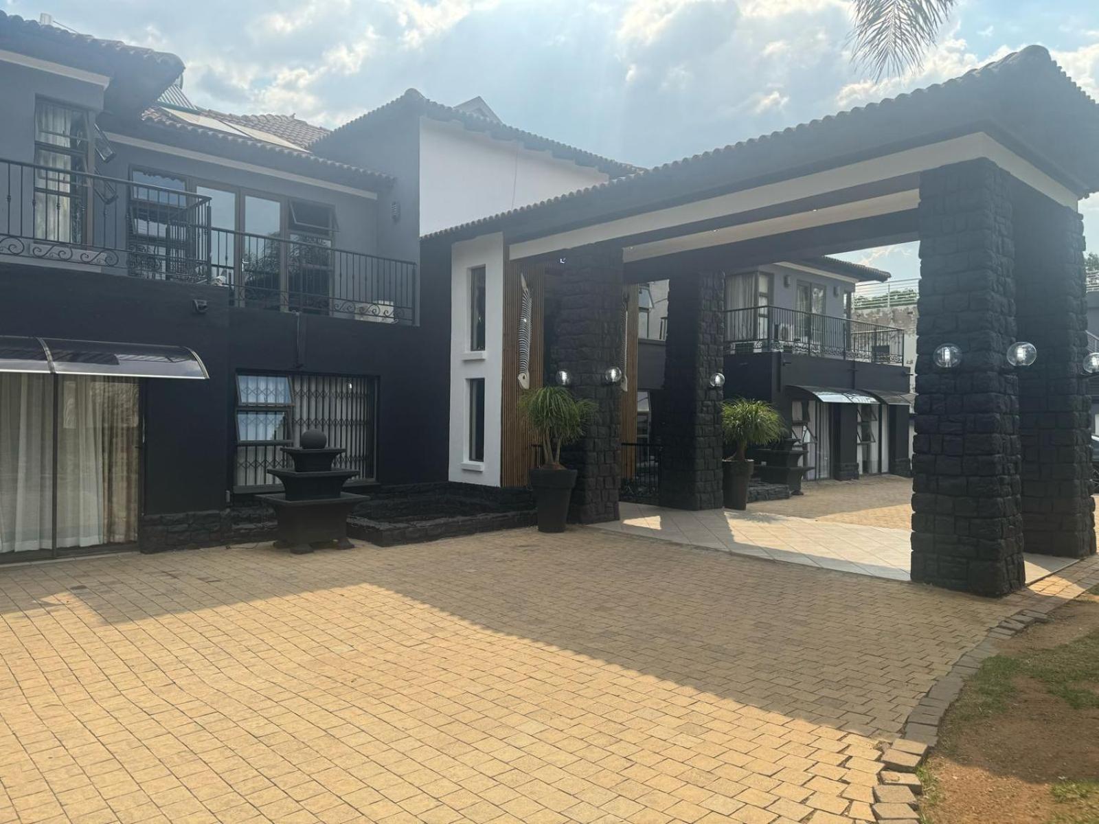 Africa Paradise - Or Tambo Airport Boutique Hotel Benoni Eksteriør billede