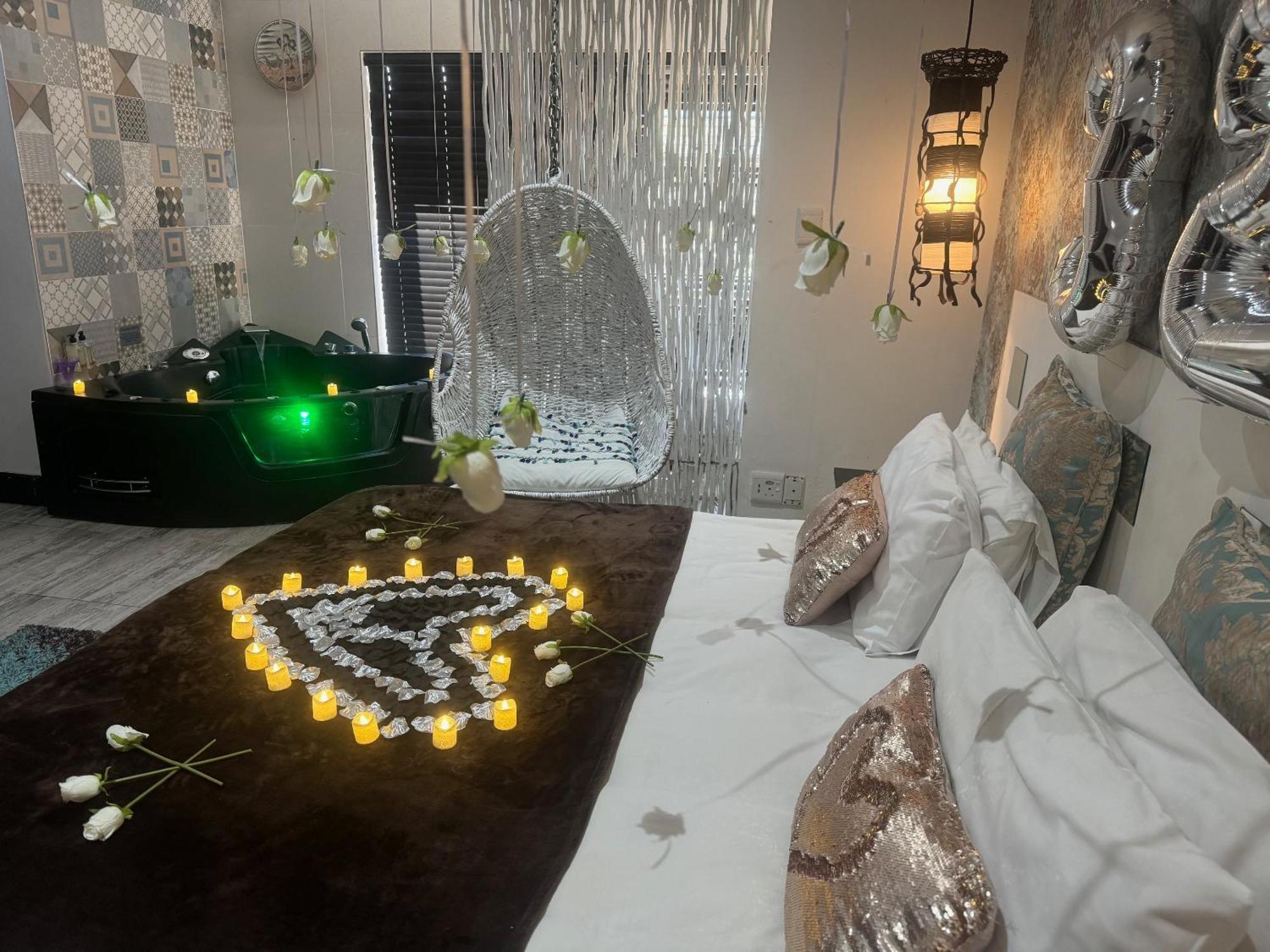 Africa Paradise - Or Tambo Airport Boutique Hotel Benoni Eksteriør billede